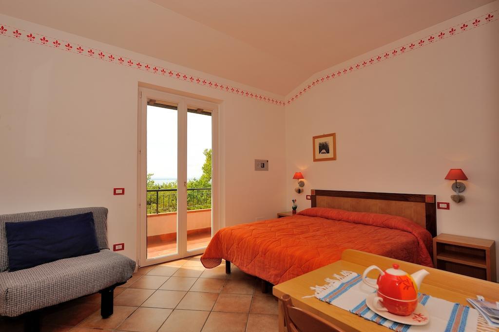 La Rocca Aparthotel 3*