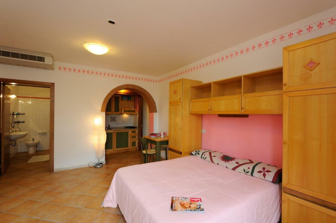 Apartahotel La Rocca 3*